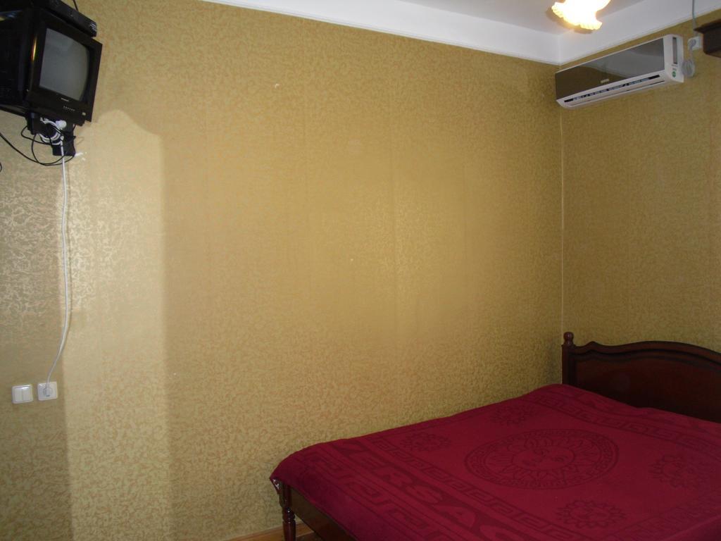 Suliko Guest House Batumi Værelse billede